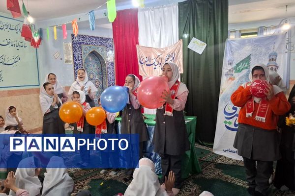 مدارس فیروزکوه غرق در شور نیمه شعبان