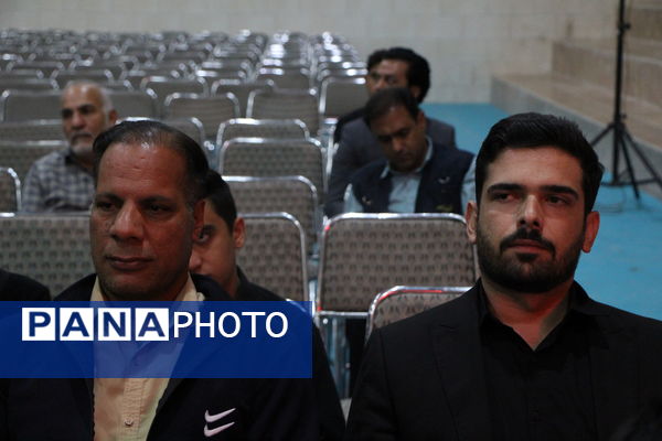 یادواره شهدا هنرستان فنی انقلاب اسامی یزد