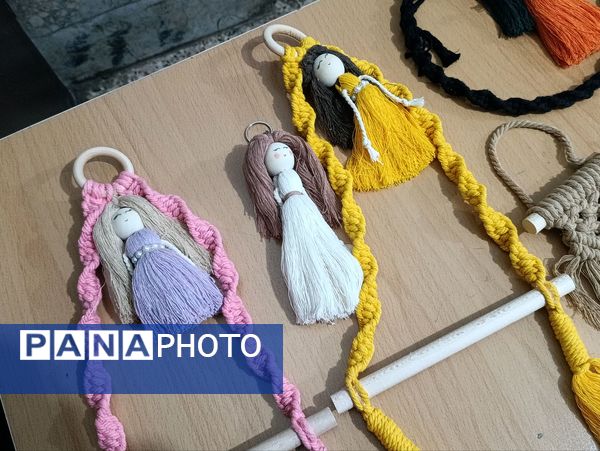 برگزاری بازارچه دانش‌آموزی در دبیرستان دکتر جواد حداد ۲ ناحیه 5