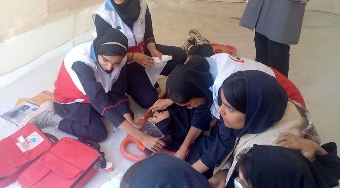  روایت پانا اشکذر از اجرای مانور زلزله در مدرسه حلیمه