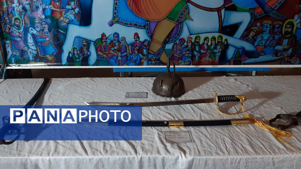 بازتاب هنر عاشورایی در نمایشگاه نسخ خطی و لباس‌های تعزیه