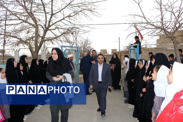 افتتاح دبیرستان متوسطه اوّل ۴ کلاسه «مصیب جلالی» در روستای دهنه اخلمد چناران