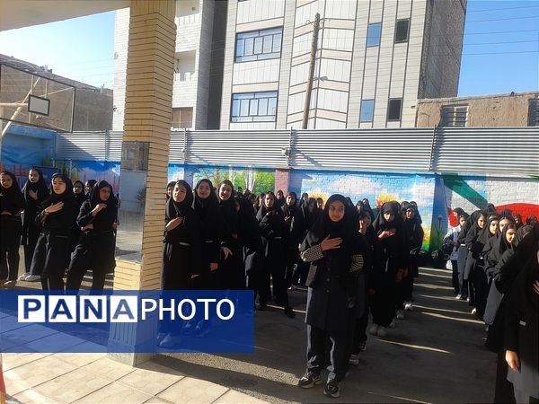 گرامیداشت هفته دفاع مقدس در دبیرستان فیاض