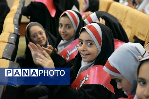 همایش نوگلان سرامد استان اصفهان