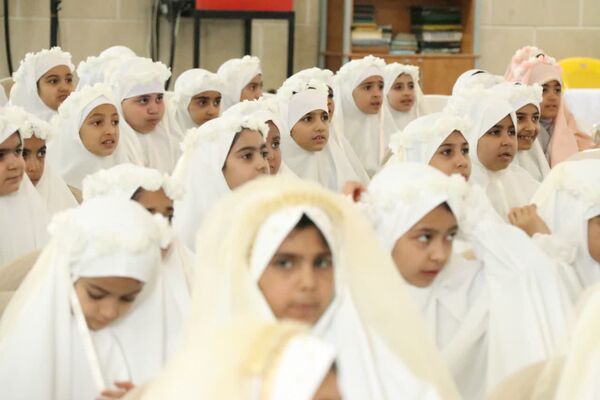 آیین جشن تکلیف دانش آموزان بخش بهمن ابرکوه