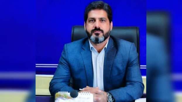 توزیع ماسک بین کارکنان آموزش و پرورش کهگیلویه و بویراحمد برای پیشگیری از آنفولانزا و ارتقای سلامت