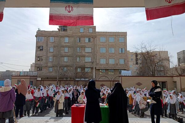 طنین زنگ انقلاب در مدارس شهرستان شهریار 