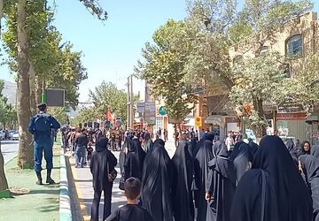 مریوان غرق در ماتم عاشورای حسینی
