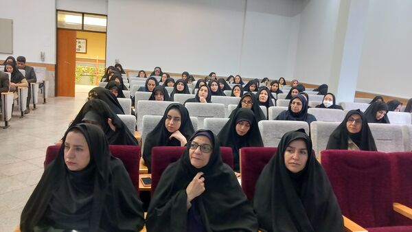 دوره توانمند‌سازی مدیران مدارس ناحیه ۶ مشهد