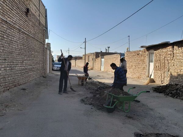 کوچه دبیرستان مادر مهربان نقاب سامان یافت