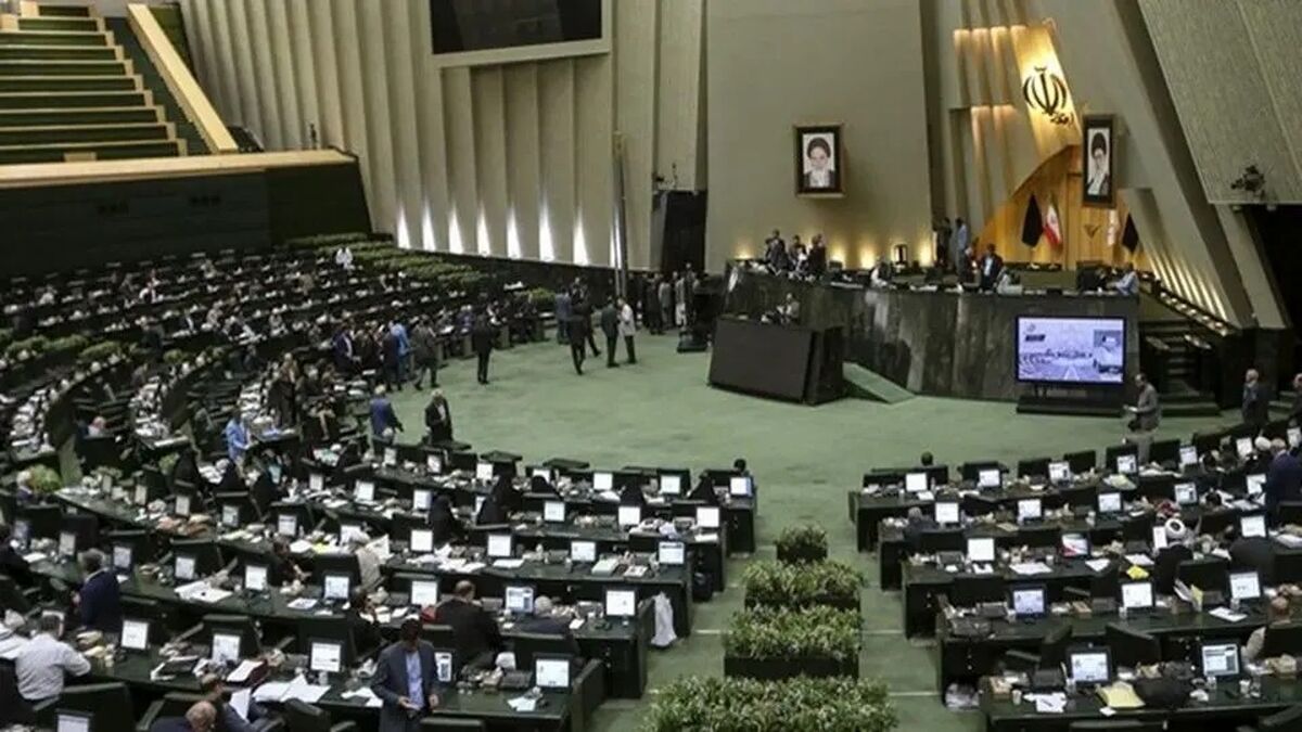 ناظران مجلس در شوراها و مجامع انتخاب شدند