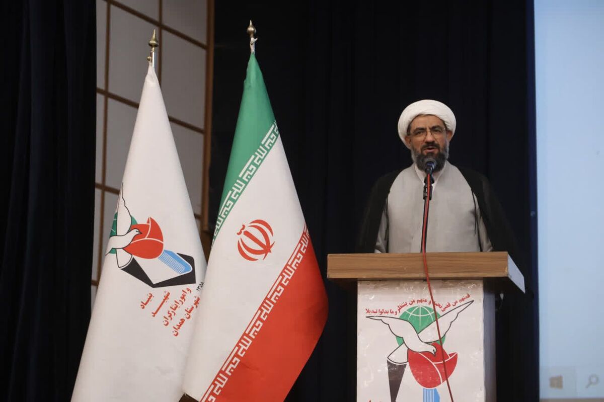  آزادگان مفاهیم ارزشمند الهی و انسانی را در میدان عمل محقق کردند