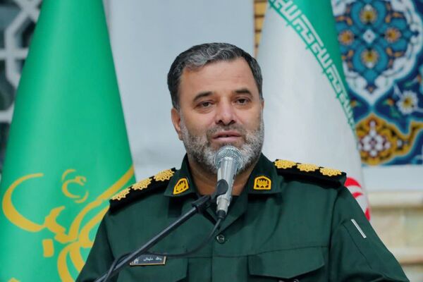  افتتاحیه نشست‌های مشق بصیرت با موضوع ضرورت و راهکارهای جهاد تبیین در آستان امامزاده عقیل (ع) اسلامشهر