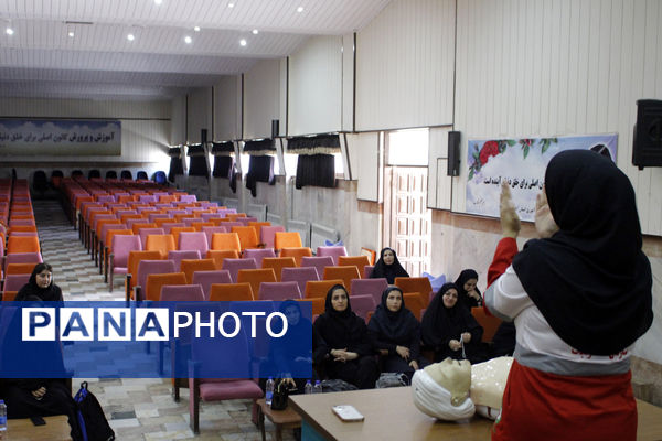  پیش اردوی ملی پیشتازان دختر آذربایجان غربی 