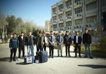 دانش‌آموزان لرستانی راهی مکه شدند