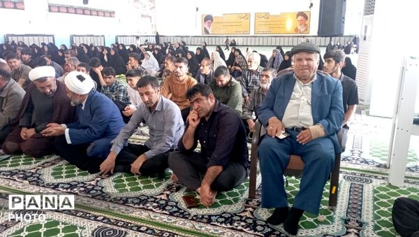 نماز جمعه پاتاوه ؛ میعادگاه عبادت و سیاست