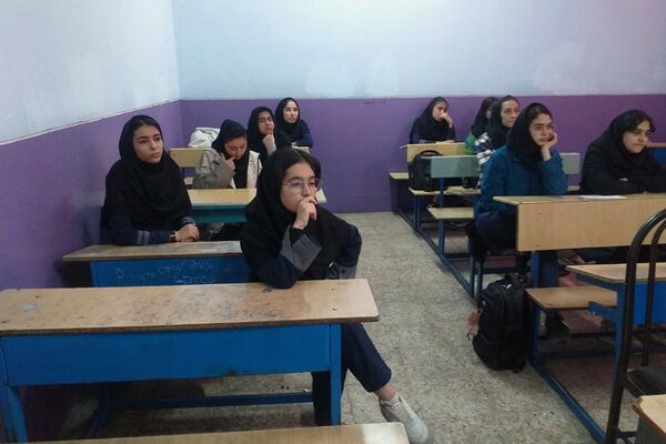  کارگاه‌های علمی و پژوهشی در مدرسه شهید همت شهرستان ملارد 