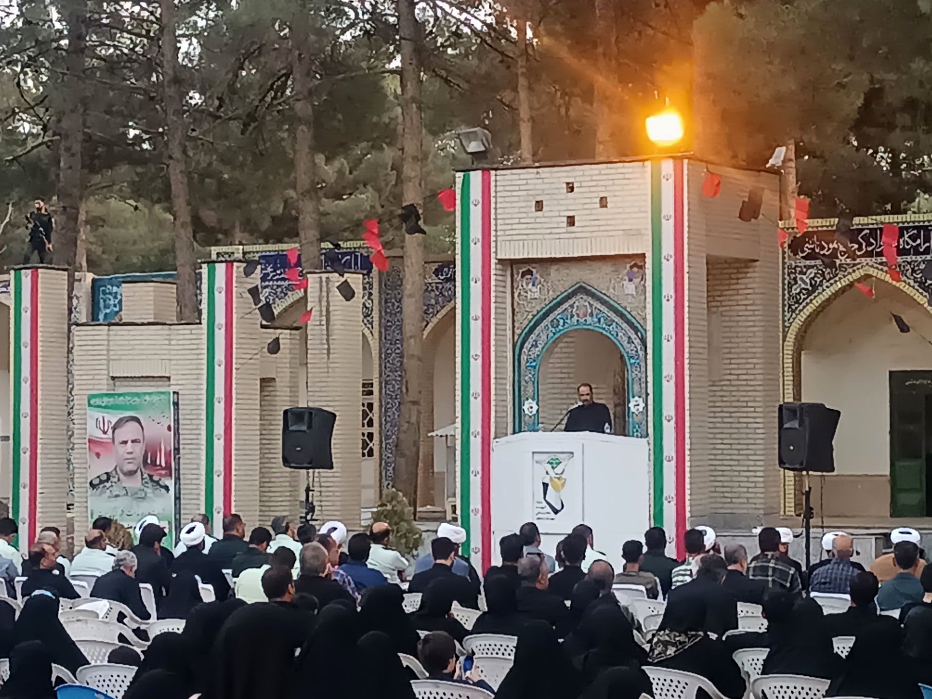 اولین سالگرد شهید محرم هادی میرآبادی بر سر مزارش برگزار شد  