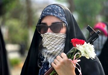 بانوان اسلامشهری غیرت خود را به رخ کشیدند