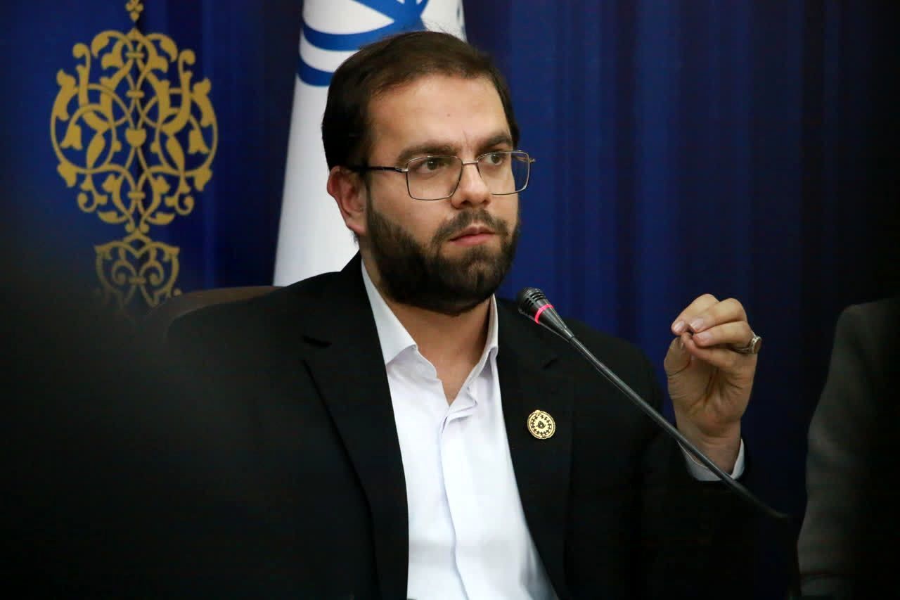 «وطن‌یار» بودن باید یک رفتار در دانش‌آموزان باشد