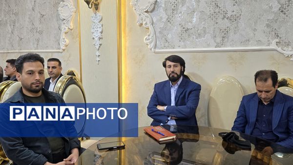 نشست مدیران مدارس ناحیه 4 اصفهان 