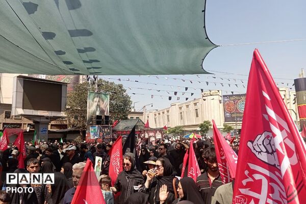 جاماندگان اربعین حسینی در مسیر قبله تهران
