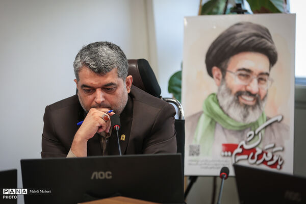  آیین اختتامیه فعالیت‌های گروه درس «تفکر و سبک زندگی» و دوازدهمین جشنواره الگوهای تدریس برتر