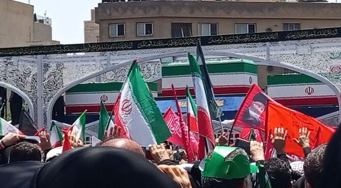 مراسم تشییع پیکر رهبر شهید