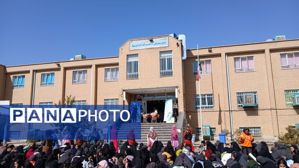 برگزاری جشن هفته تربیت‌بدنی در مدرسه ام‌ابیها 