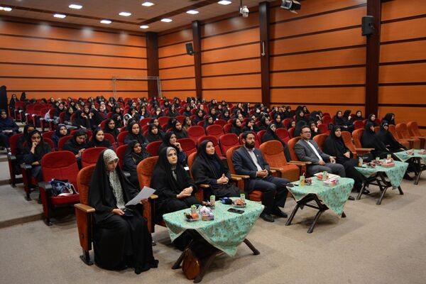 مدرسه انقلاب در بهارستان‌دو به ایستگاه پایانی رسید