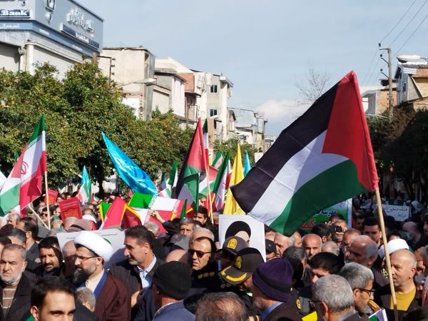 جشن تولد انقلاب اسلامی ایران در گلوگاه 