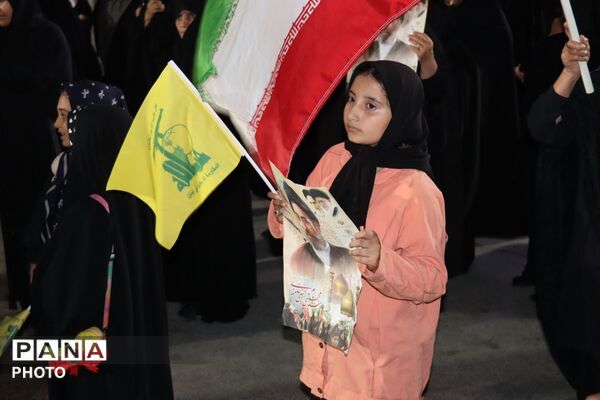 شب ۱۸۸ خروش انقلابی مردم درق؛ طنین فریاد استکبارستیزی در دارالمؤمنین