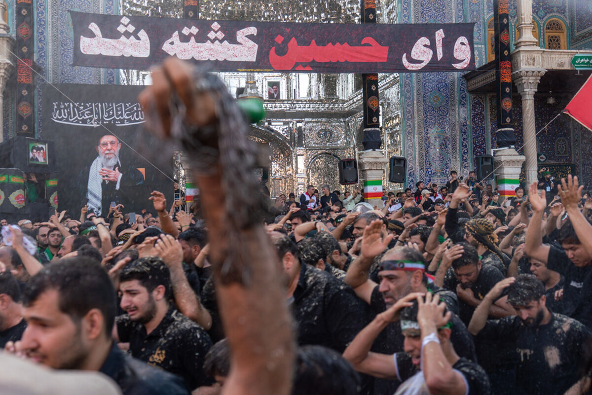 جلوه‌های ویژه از عزاداری هیات چهل اختران قم در روز عاشورا