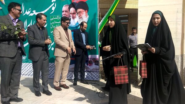 نواخته شدن زنگ مهر،زنگ خیرین و زنگ ایثار  در دبیرستان حسین ملایی