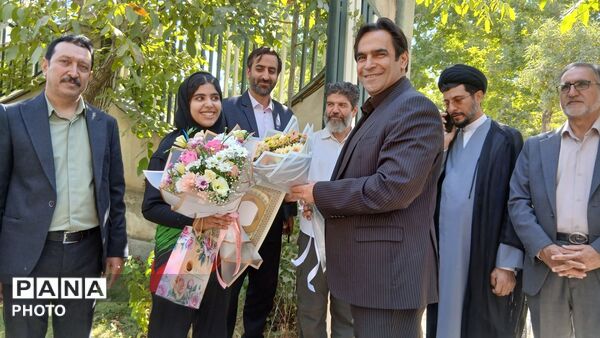 تجلیل از مقام سوم کاراته‌کای تویسرکانی در مسابقات بین‌المللی ترکیش اوپن ترکیه