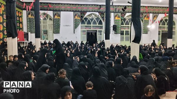 سفره‌داران کوچک میهمانان بزرگ اربعین در شهر جعفریه
