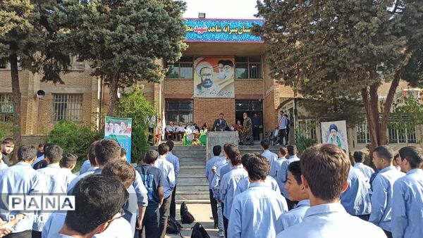 میثاق با آرمان‌ها در دبیرستان شاهد مطهری؛ رنگ‌وبوی روزهای آغازین