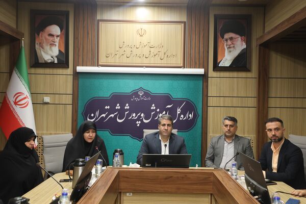 آیین تجلیل از دانش‌آموز خبرنگاران پانا پایتخت 