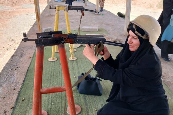 فرهنگیان ملارد به یاد شهدا در یادمان شهدای اقتدار زائر شدند