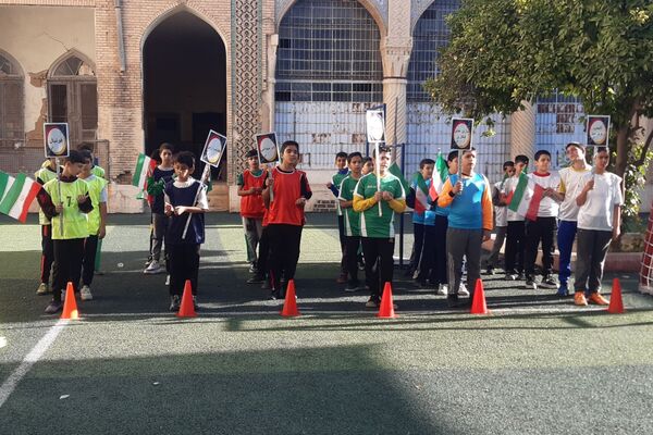 المپیاد ورزشی در دبستان شاهد حیات ناحیه 3 شیراز