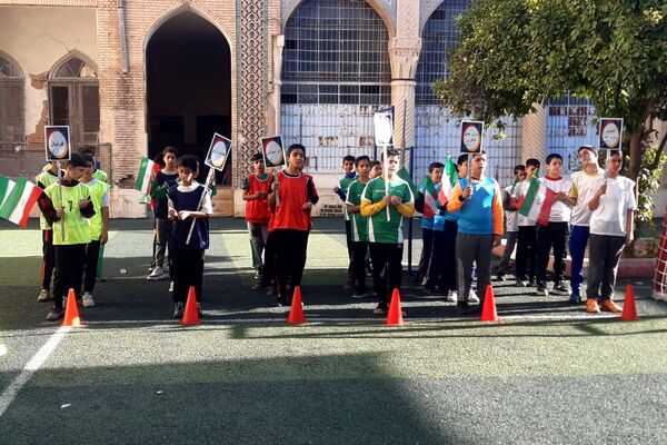المپیاد ورزشی در دبستان شاهد حیات ناحیه 3 شیراز