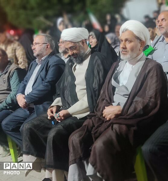 آیین تجلیل از نفرات برتر قرآن و عترت آموزش و پرورش ناحیه دو استان همدان 