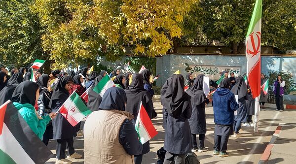 ویژه برنامه ولادت حضرت زینب(س) و روز پرستار در آموزشگاه کاشانی پور ملارد 