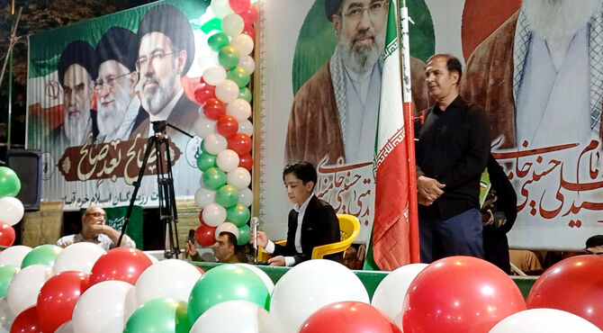 قیام عاشقان امیرالمؤمنین(ع) در میدان امام(ره) خرم‌آباد