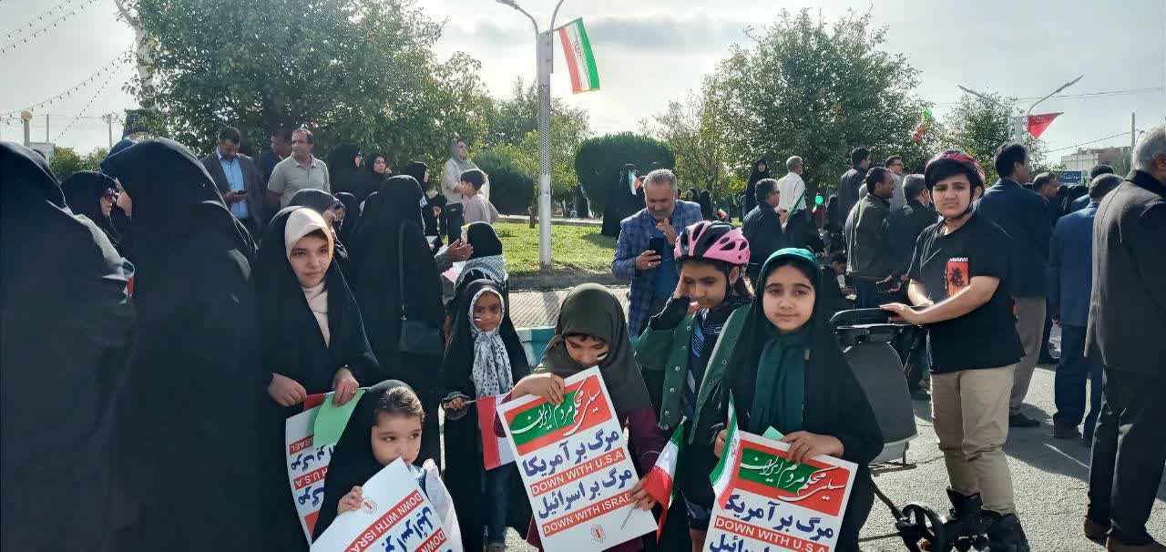 راهپیمایی پرشور مردم جیرفت