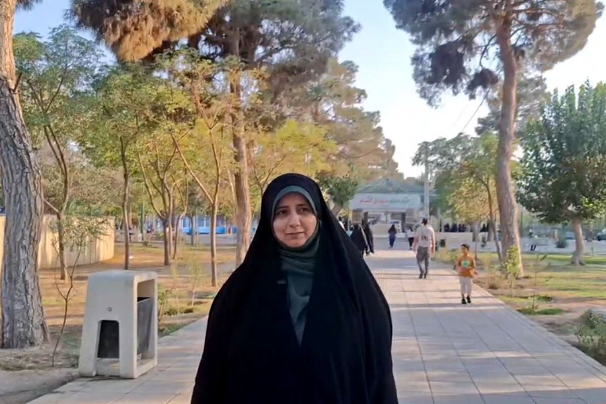 برگزاری مراسم مذهبی در فضای عمومی الگوی موفق تلفیق شادی و معنویت است 