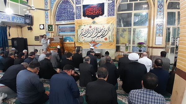 احیای نوزدهمین شب‌ ماه رمضان در مسجد امام صادق (ع) با حضور پرشور مردم کرج