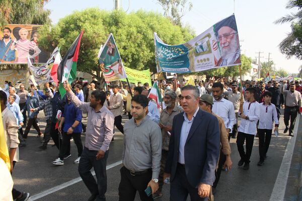 راهپیمایی 13 آبان و روز دانش‌آموز در هرمزگان