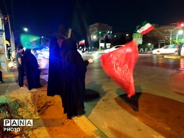 تجمعات شبانه پرشور در چهارراه هدایت مشهد