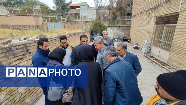بازدید مدیرکل نوسازی مدارس جهت احداث مدرسه‌ای جدید در ناحیه۶ مشهد